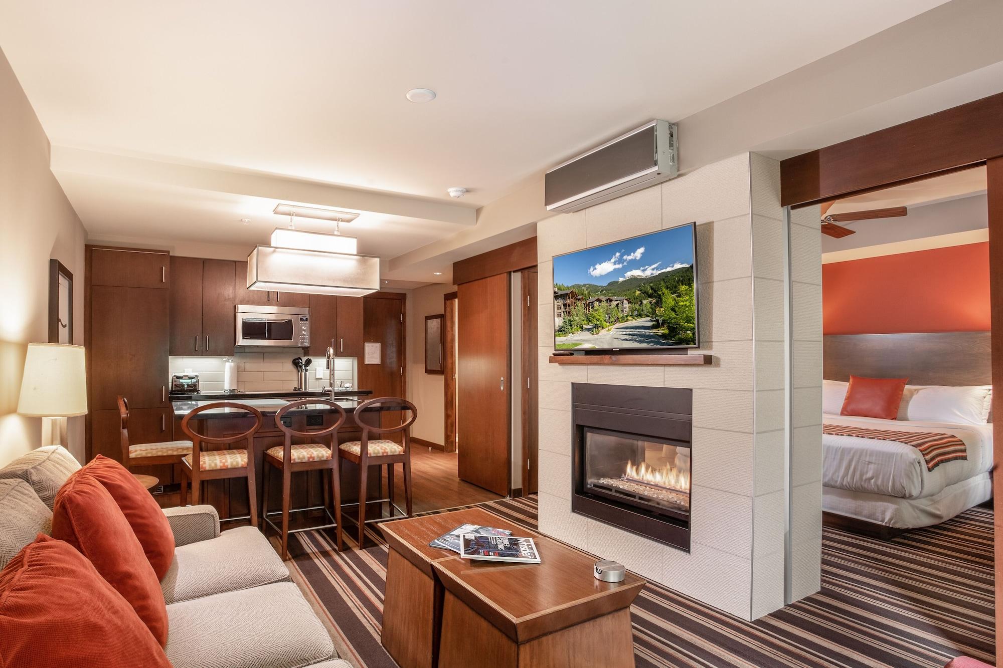Evolution Whistler Aparthotel Exterior foto
