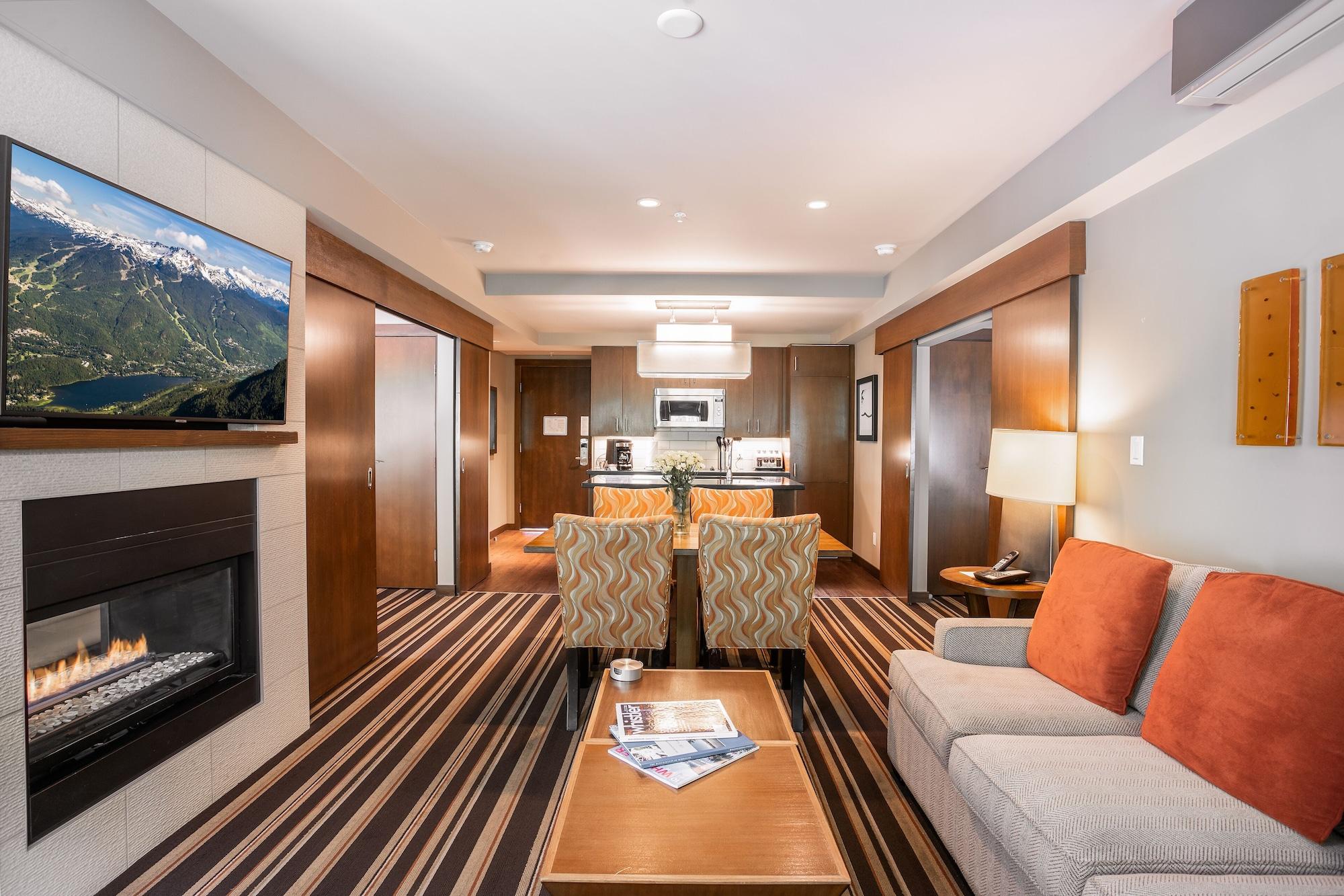 Evolution Whistler Aparthotel Exterior foto